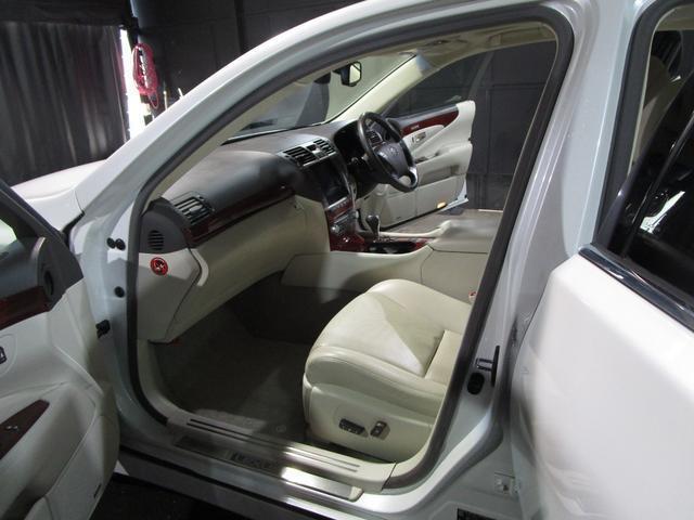 22850502_carP_l_12.jpg
