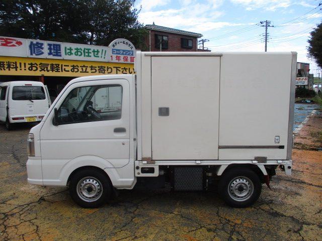 0500952A30241012W00116.jpg