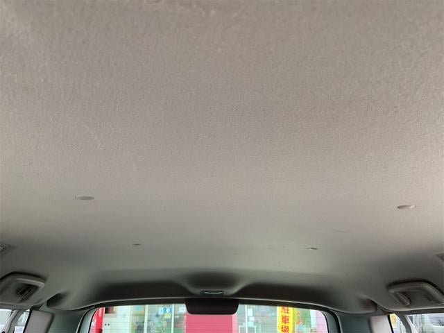 0561155A30250317W00811.jpg