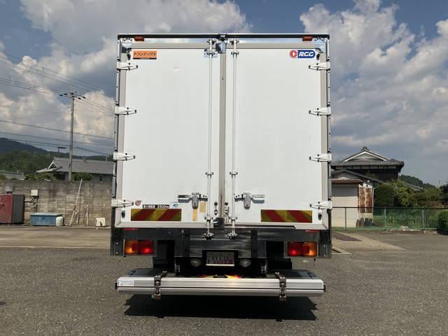 79682_9.jpg