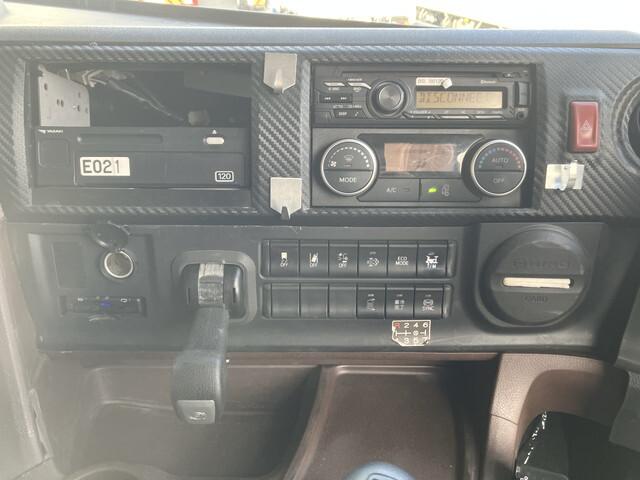 88063_37.jpg