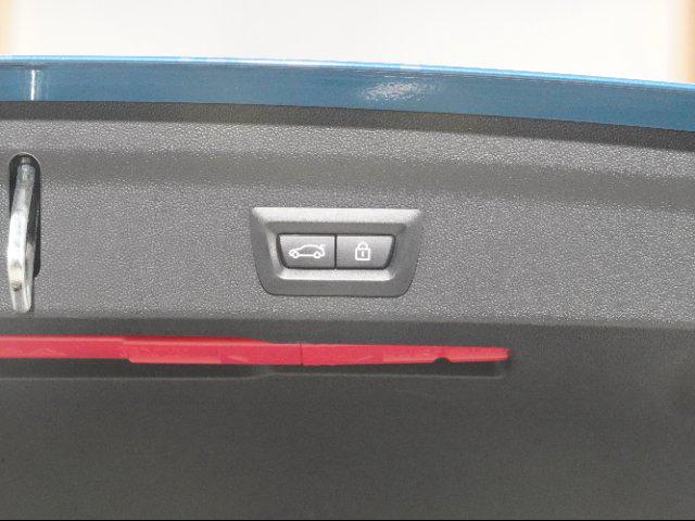 bf8e31339f1293d7fd9b673fd7b8da30.jpg