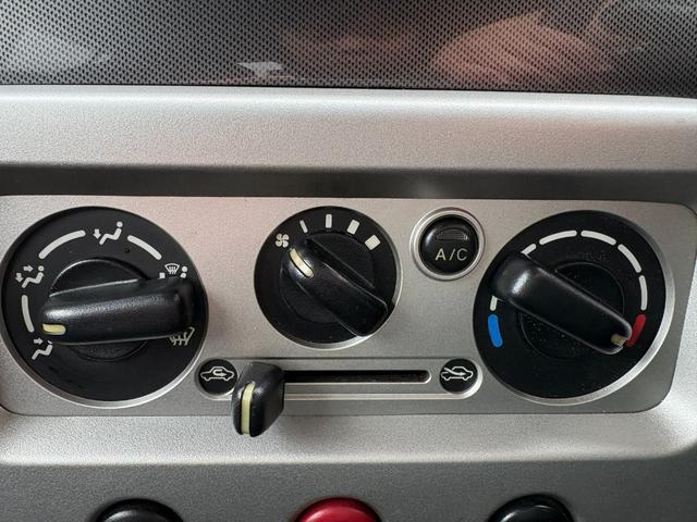 0720096A30260227W00114.jpg