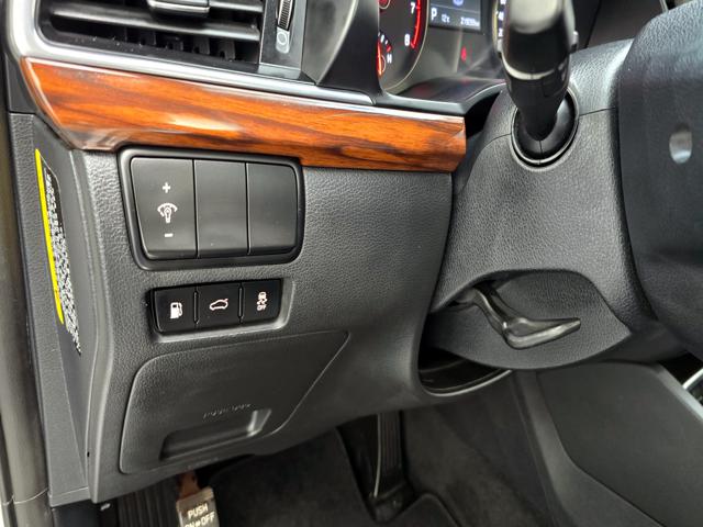 27629d196edd6031671fd62595304045.jpeg