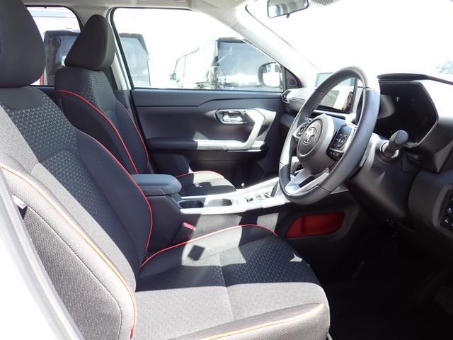 0540305A30260404W00212.jpg