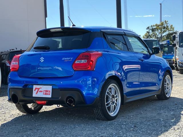 0600288A30251121W00205.jpg