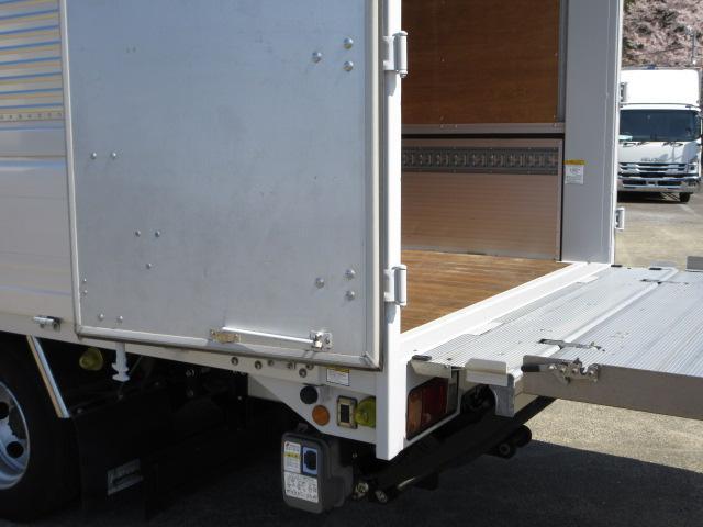 e310fdf9780d31ebe29e5f25aed9671c.jpg