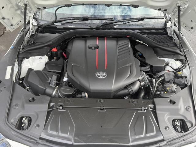0940148A30251021W00119.jpg