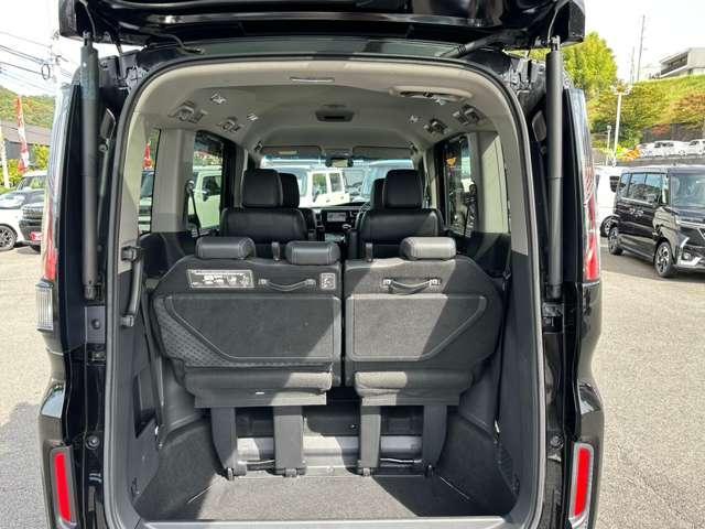 21870826_carP_l_17.jpg