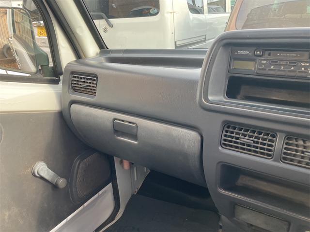 0903516A30260121W00409.jpg