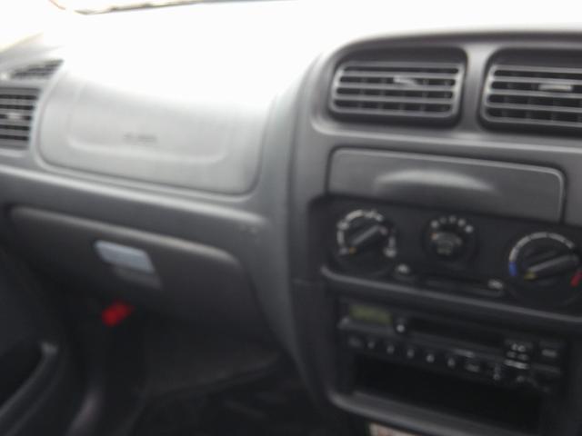 0560915A30260224W00109.jpg