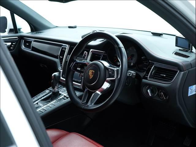 192697bd29d4124b23293f544bd99e26.jpg