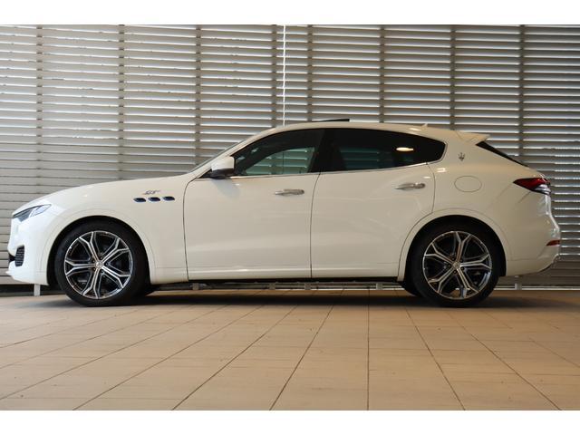 0570733A30250923W00303.jpg
