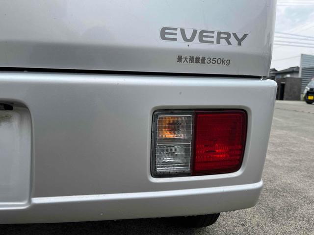 1201272A30250527W00210.jpg