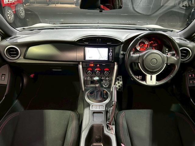 23015393_carP_l_3.jpg