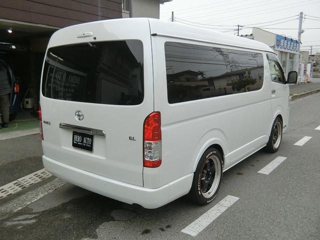 1001966A30260410W00105.jpg