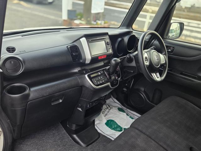 0509045A30260111W00401.jpg