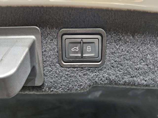 8555051aa6fee8c5abf6fcf5294293a4.jpeg
