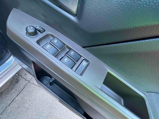 0201924A30251130W00114.jpg