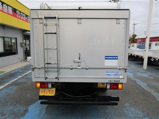 ce04d0ac1d14ba1f651130819ab421af.jpg