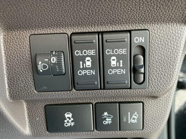 0500068A30260403W00117.jpg
