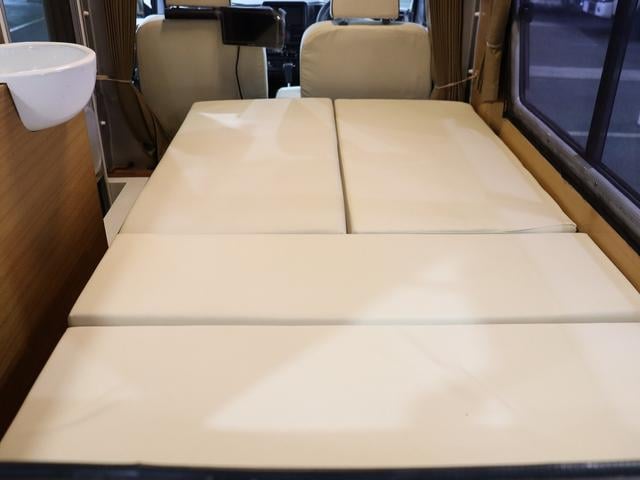 0303041A30250316W00211.jpg