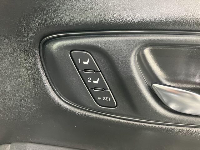 d1e51afe265ca2e834fb893779bd0417.jpg