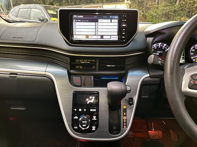 0520070A30241029W00110.jpg