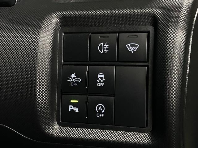 0500075A20251108K00817.jpg