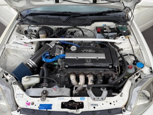 0704361A30251228W00111.jpg