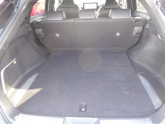 0540106A30260306W00215.jpg