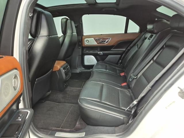 5071500926R12.jpg