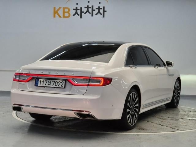 5071500926R3.jpg