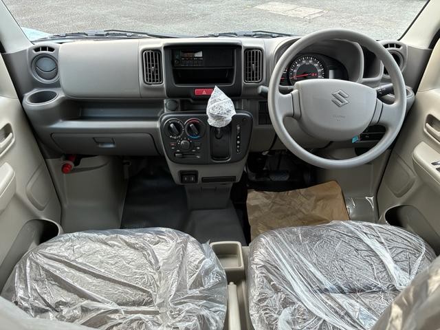 0200408A30251101W00102.jpg