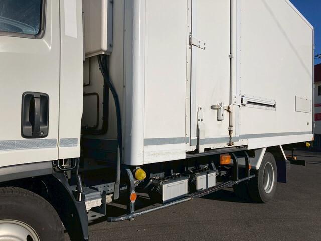 85856_8.jpg