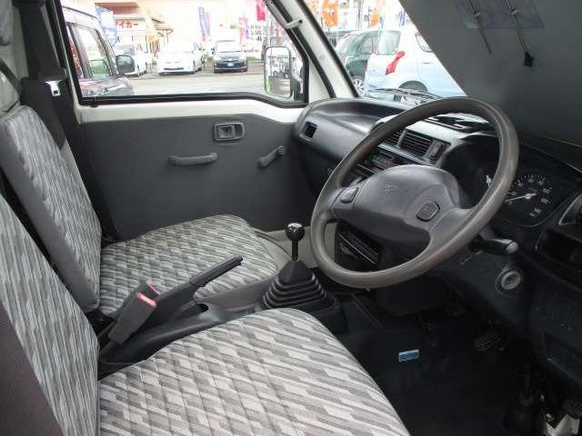 0840207A30250916W00313.jpg