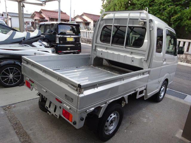 759d8545ddddfdb43495bbf77cb33ca7.jpg