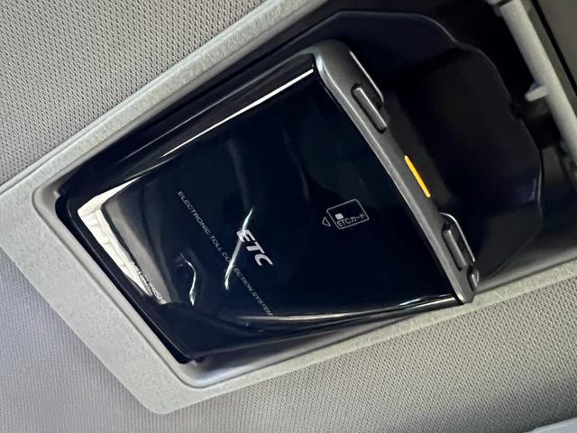 0505027A30260403W00112.jpg