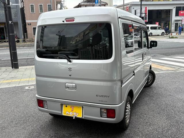 0561185A30260326W00103.jpg