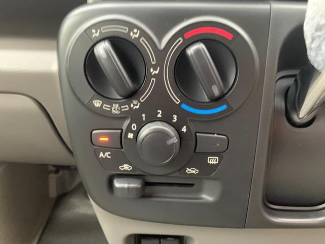 0560304A30250905W00205.jpg