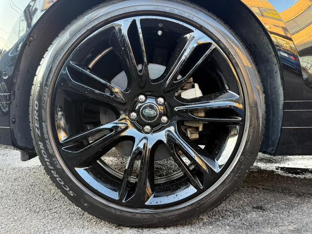9570349A30251206W00217.jpg