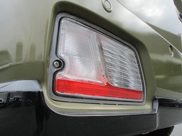 0402364A30260302W00116.jpg