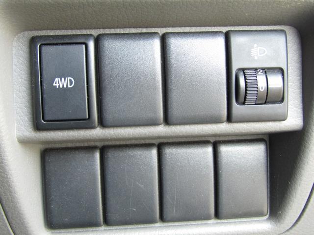 0903304A30260114W00318.jpg