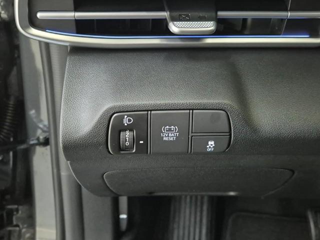 5111501412R17.jpg