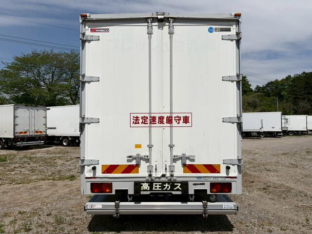 90025_2.jpg