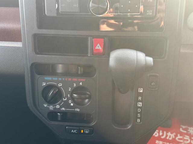 0900271A30250201W00119.jpg