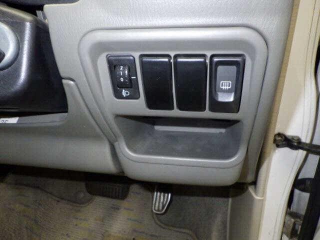 005242d90e7f0178ccedd9e1671f56ee.jpg