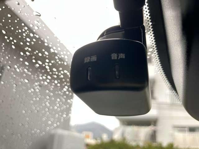 9031195A20260407E00316.jpg