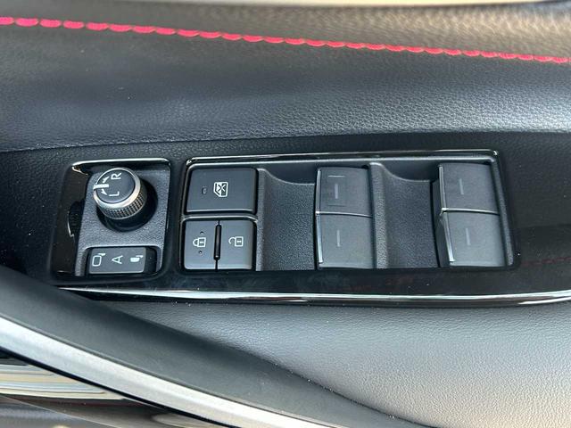 0804084A30260322W00219.jpg