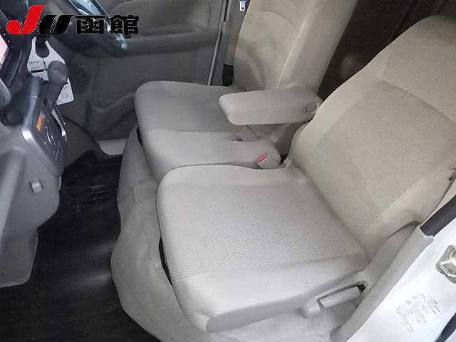 dac2326640f6f6ddff3b3c4309ce5ee9.jpg
